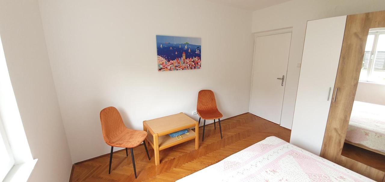 Apartman Kora Njivice Esterno foto