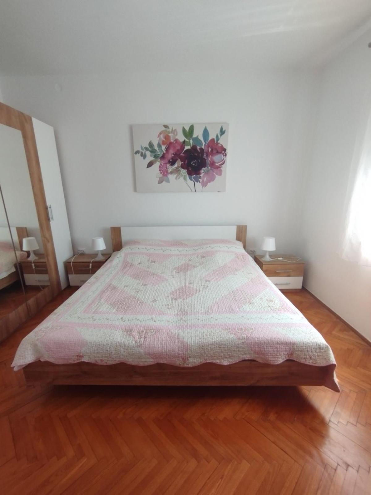 Apartman Kora Njivice Esterno foto